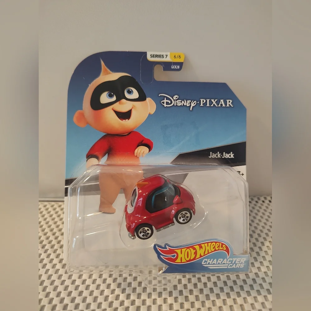 Hot Wheels Character Cars Jack-Jack Incredibles Series 7 NWT Disney Pixar